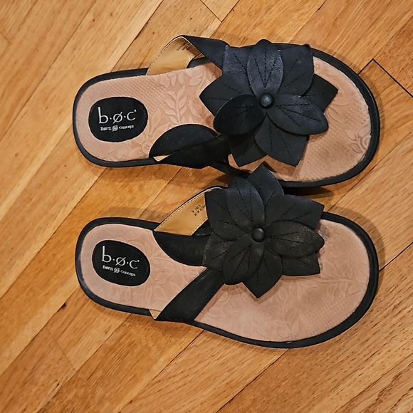 boc Shoes - LIKE NEW b.o.c BORN CONCEPT BLACK FLOWER FLIP FLOP SANDALS